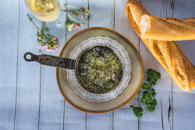 Les Bouchons @ Ann Siang - Hospitality and gastronomy