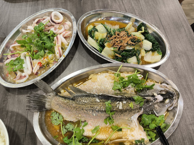 Opinii despre Hee Hee Hee Steamed Fish & Seafood în Singapore - Hospitality and gastronomy