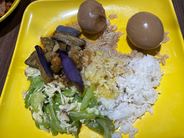 Opinii despre 京熟食咖喱饭 Jing Shu Shi Curry Rice în Singapore - Hospitality and gastronomy