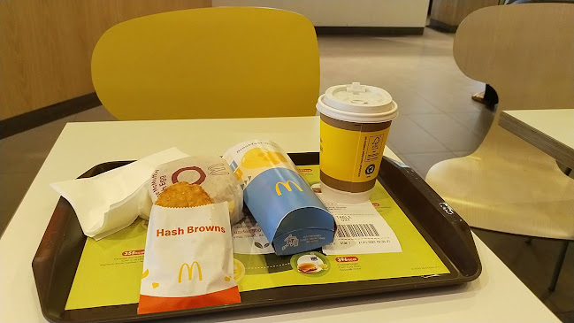 Comentarii opinii despre McDonald's Pasir Ris Sports Complex