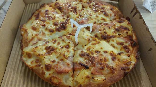Pizza Hut Delivery - Bukit Merah - Singapore