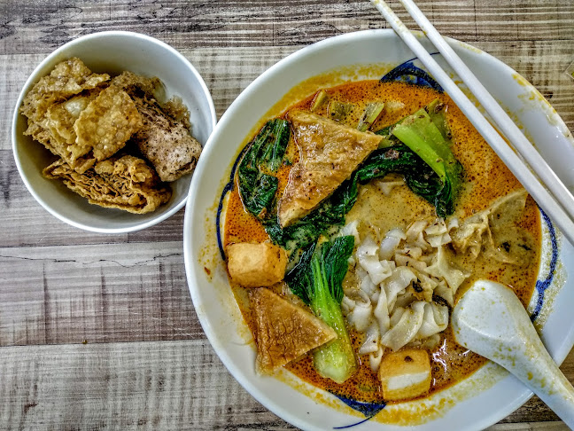 Dajie Makan Place @ Clementi | Halal Chicken Rice, Mala Hotpot & Yong Tau Foo