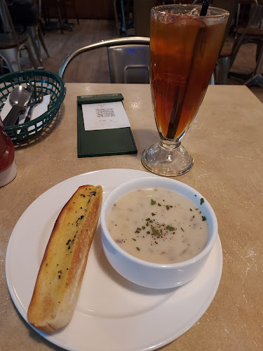 Buddy Hoagies Steak & Grill Restaurant (Bukit Timah) - Hospitality and gastronomy