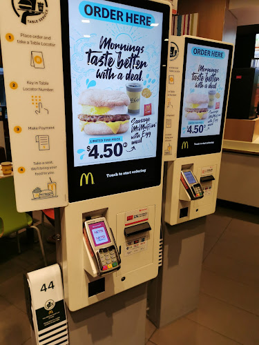 Comentarii opinii despre McDonald's Bedok Reservoir