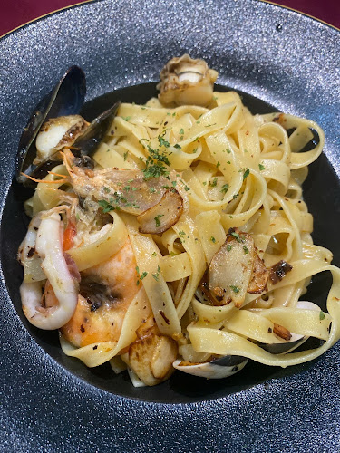 Opinii despre PASTA PAPA în Singapore - Hospitality and gastronomy