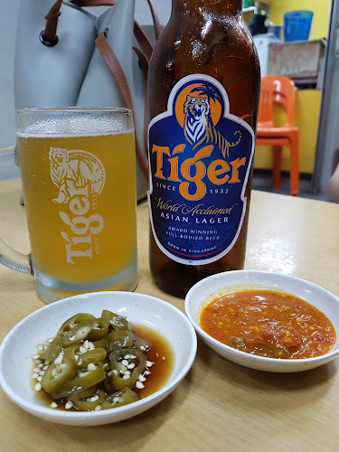 Comentarii opinii despre Wee's Family Coffee Shop (黄家咖啡店)