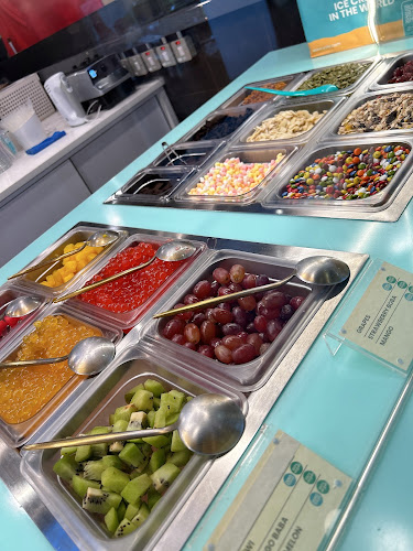 Yolé - Tampines Mall - Singapore