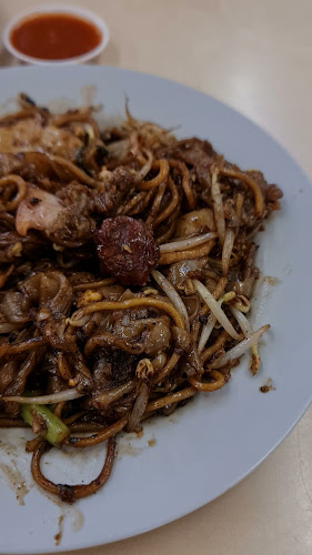 Comentarii opinii despre Hougang Oyster Omelette & Fried Kway Teow