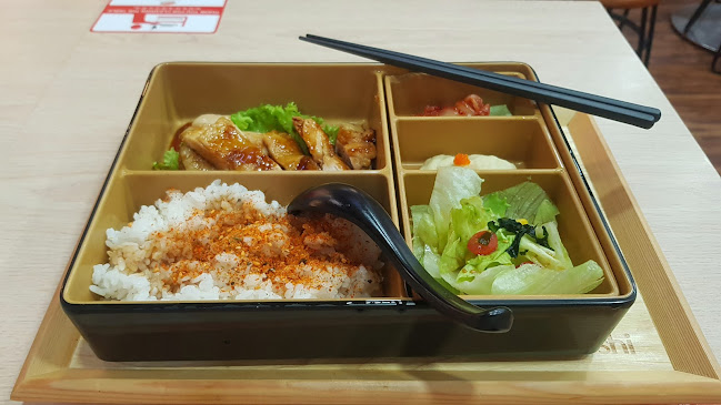 umisushi - Hospitality and gastronomy