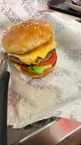 Comentarii opinii despre Skirt & Dirt