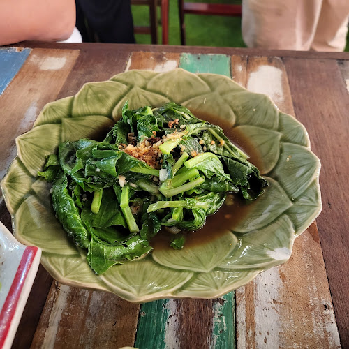 Warm Up Cafe @ The Star Vista - Hospitality and gastronomy