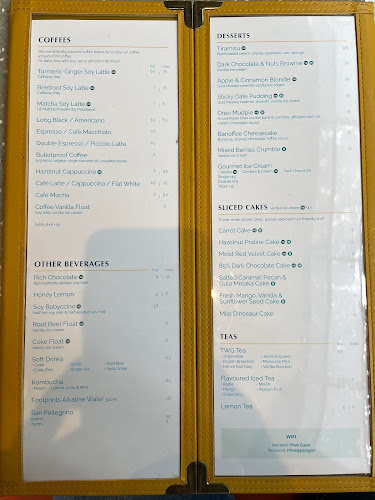 Comentarii opinii despre Privé Paragon