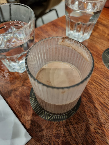 Comentarii opinii despre Awfully Chocolate