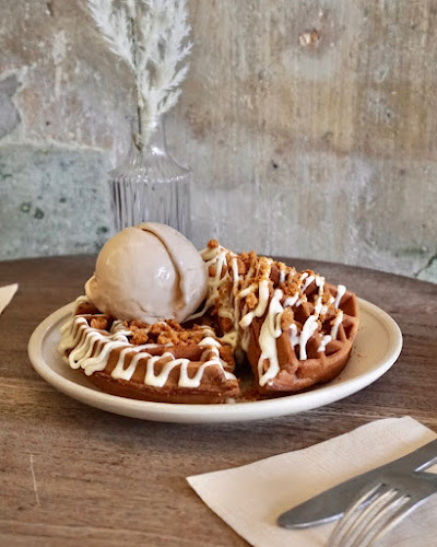 802 Tampines Ave 4, #01-11, Singapore 520802