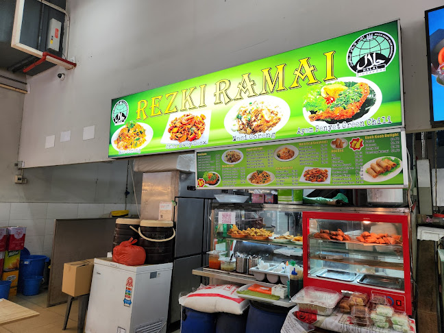 Opinii despre Kim San Leng Coffeeshop (10 Buroh Street) în Singapore - Hospitality and gastronomy