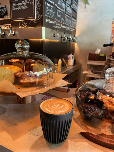 Sidetrack Coffee Bakes Brunch