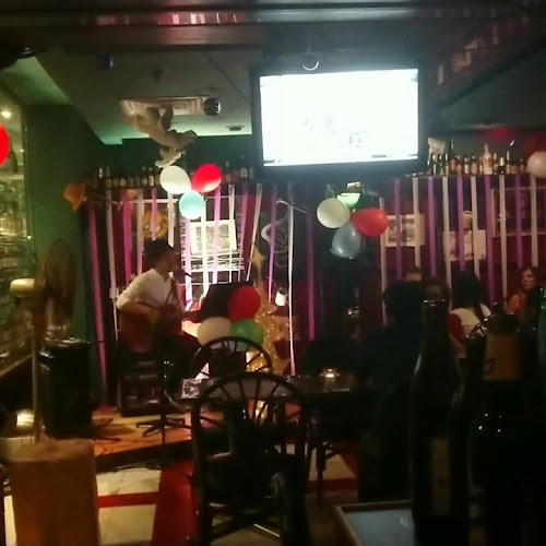 Brauhaus Restaurant & Pub - Singapore