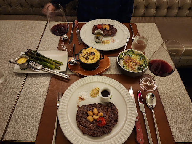 Cinder Steakhouse at Wheeler's Estate - Hospitality and gastronomy