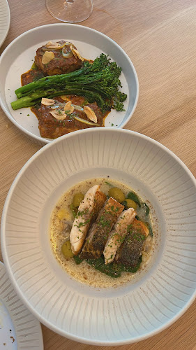 Comentarii opinii despre noa by Olivia