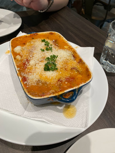 428 River Valley Rd, #01-01/2, Singapore 248327