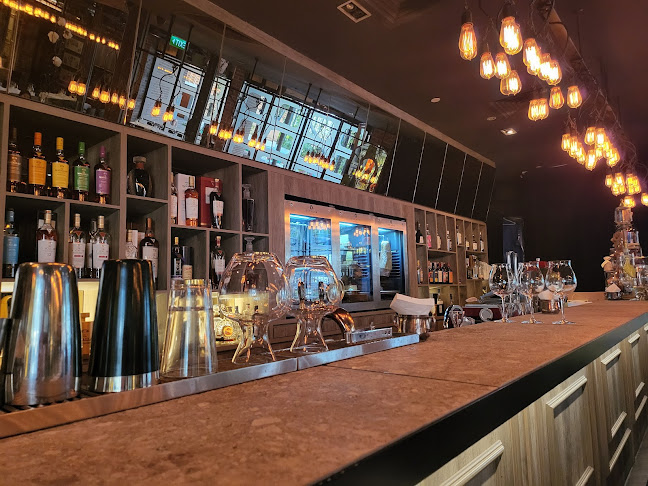 100 Peck Seah St, #27-01 Oasia Hotel Downtown, Singapore 079333