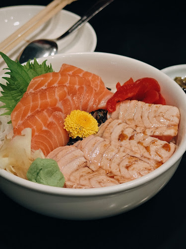 Opinii despre Standing Sushi Bar în Singapore - Hospitality and gastronomy