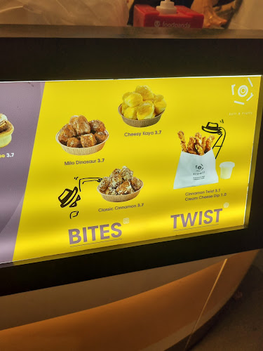 rrooll - Compass One - Hospitality and gastronomy