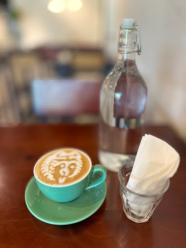 Comentarii opinii despre Thus Coffee