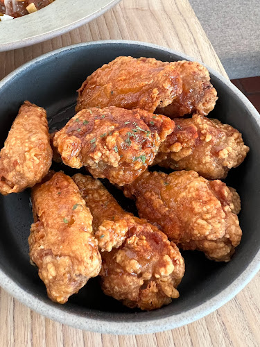 48 Lor Mambong, Singapore 277699