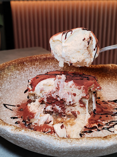 24 Holland Grove Rd, #01-18, Singapore 278803