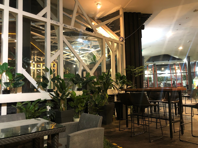 Wanderlost Lounge - By The Halal Mixologist