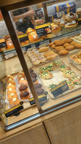 Wu Pao Chun Bakery (Orchard Paragon Shopping Centre) - Singapore