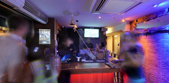 Comentarii opinii despre Mogambo Bar & Restaurant