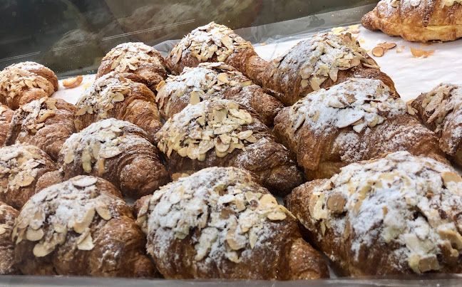 Au Croissant - Singapore