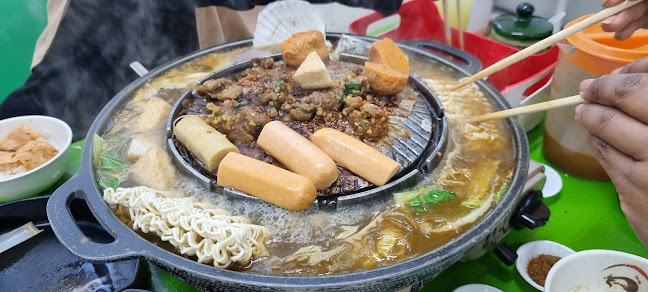 Opinii despre Nat's BBQ & Steamboat Cuisine în Singapore - Hospitality and gastronomy