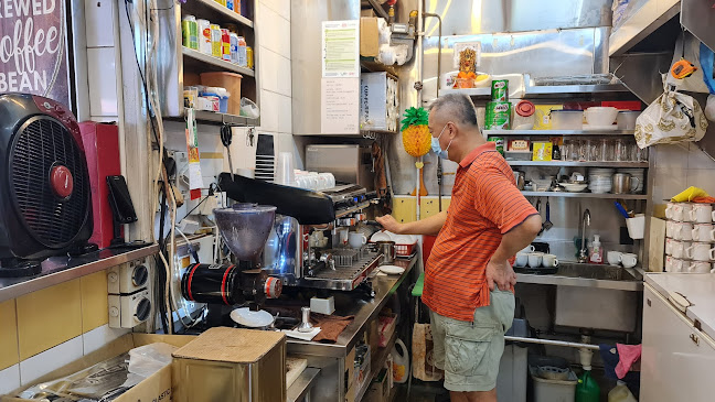 Lim's Cafe - Hospitality and gastronomy