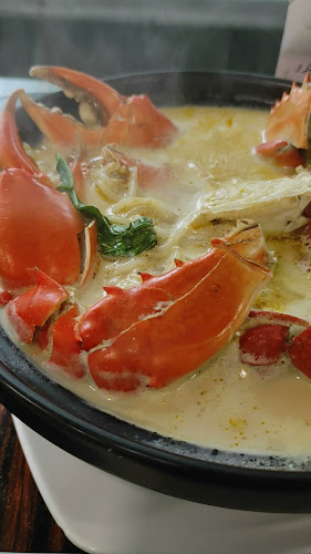 Kelly Jie Seafood (TPY Mellben Seafood) 龍海鲜螃蟹王 - Hospitality and gastronomy