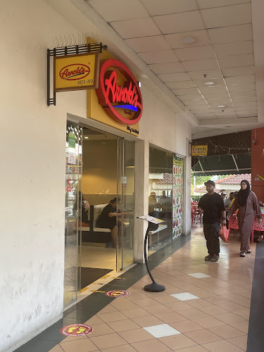 Arnold's Fried Chicken Hougang Branch - Hospitality and gastronomy