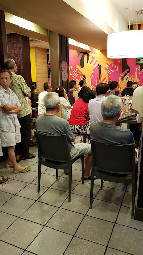 Opinii despre McDonald's Hougang Ave 8 în Singapore - Hospitality and gastronomy