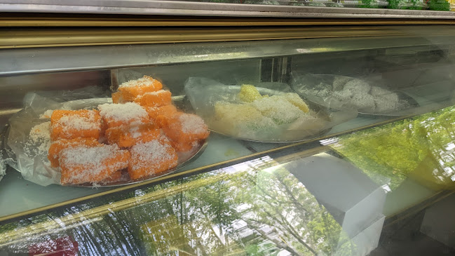 Borobudur Nonya Pastries Pte Ltd - Hospitality and gastronomy