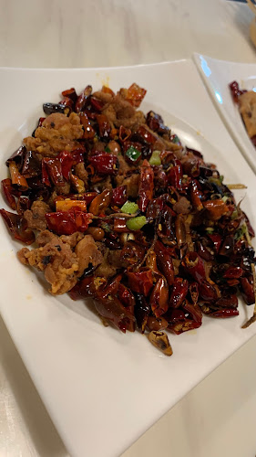 Opinii despre Qi Lai Feng 齐来丰鱼庄 Chinese Restaurant în Singapore - Hospitality and gastronomy