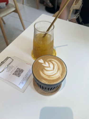 Comentarii opinii despre alkove bistro