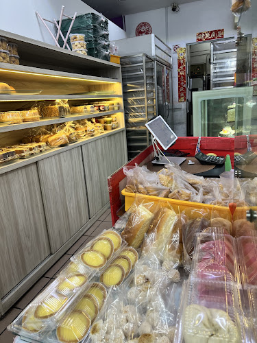 Opinii despre New Hai Owe Confectionery în Singapore - Hospitality and gastronomy