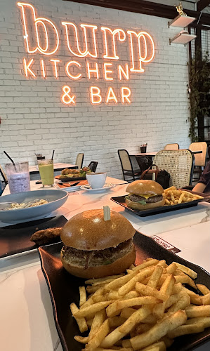 Comentarii opinii despre Burp Kitchen & Bar (Bishan Park)