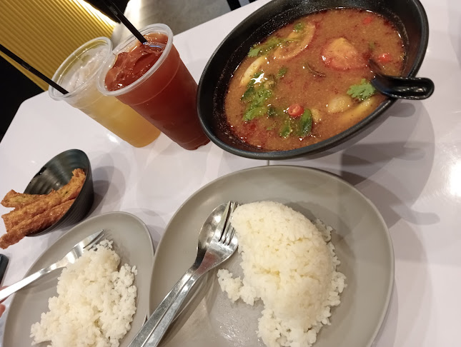 Yum Yum Thai(i12 katong) - Hospitality and gastronomy