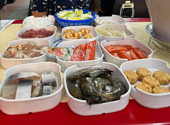 Comentarii opinii despre Steamboat Charcoal Claypot Prawn @Toa Payoh