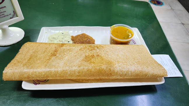 Comentarii opinii despre Ananda Bhavan Restauarnt