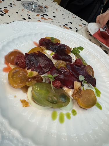 The Masses Singapore - Hospitality and gastronomy