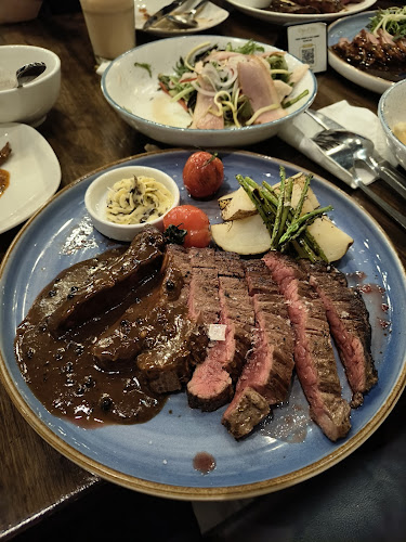 137 Telok Ayer St, #01-01, Singapore 068602