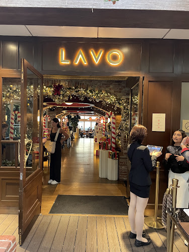 10 Bayfront Avenue, Marina Bay Sands, Hotel, Level 57 Tower 1, 018956